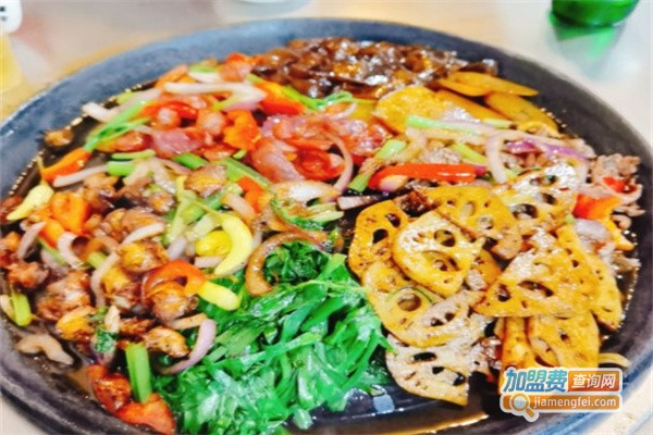 品味金牌烙锅加盟