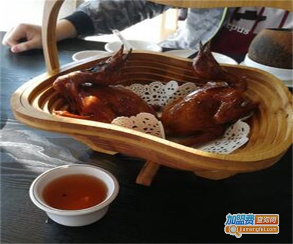 谢记乳鸽皇加盟费多少？