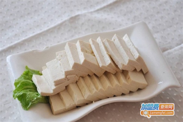 捞仔猪肚鸡火锅烤鱼加盟