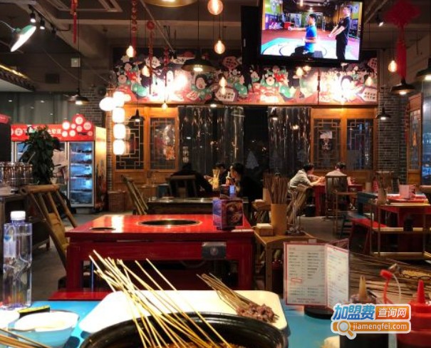 兰妹龙门阵串串香加盟费