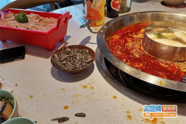 玥哥毛肚火锅加盟