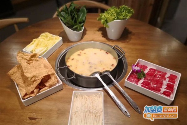 汤王猪肚鸡火锅加盟费