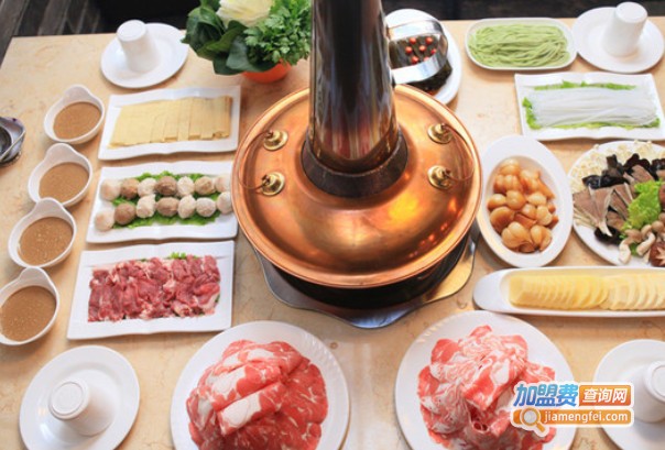 老炭翁传统炭火锅加盟费