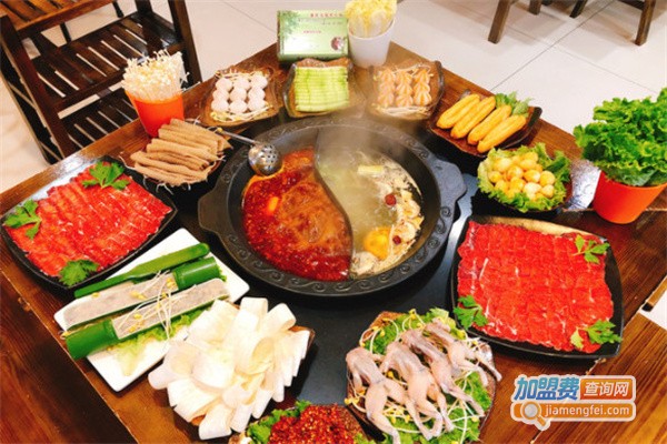 重庆泓福老火锅加盟