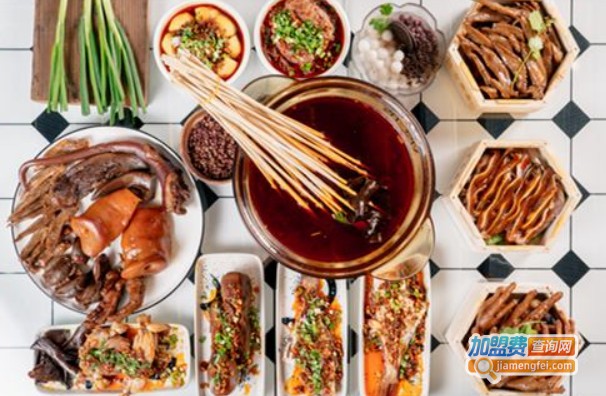 李白热卤现煮串串加盟费
