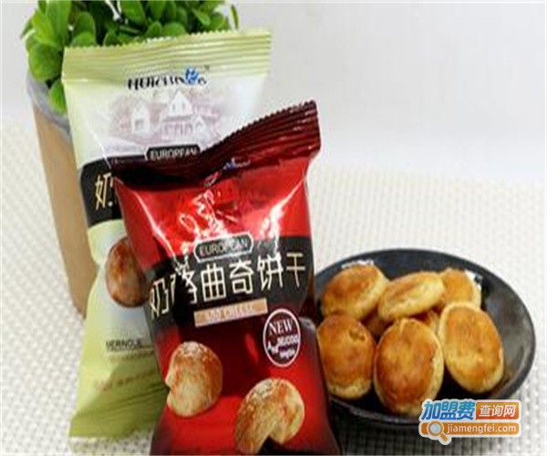 汇巢休闲食品加盟费