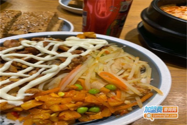 西游青年米线加盟