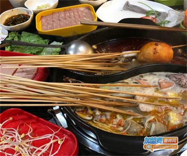 五未小郡肝串串香火锅加盟费