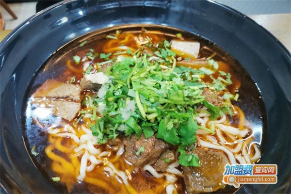 彭家牛肉面加盟