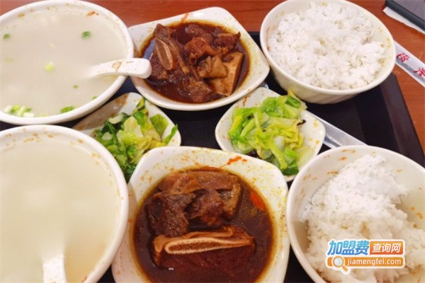 何记客家牛排加盟