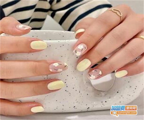 维美美甲加盟费