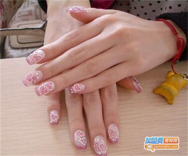 哈佛美甲加盟费