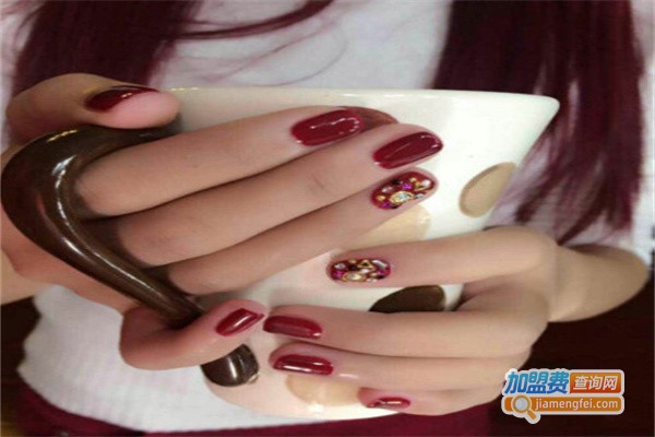 芭比美甲美睫加盟