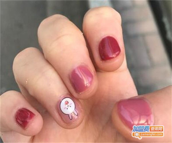 唯爱美甲加盟费