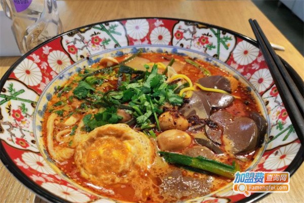 椒小鲜麻辣烫加盟