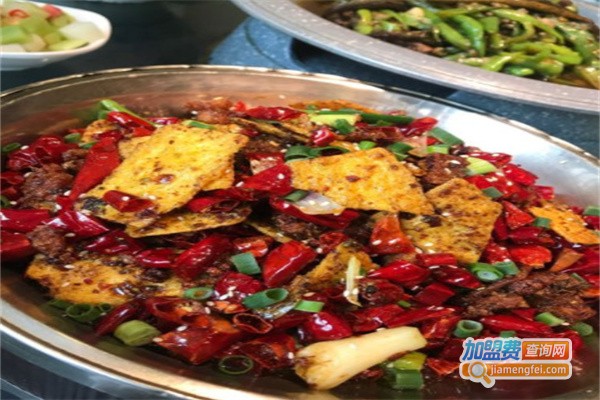 石锅主题时尚餐厅加盟