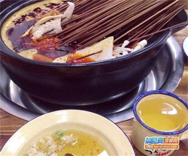 小牛麻辣烫加盟费