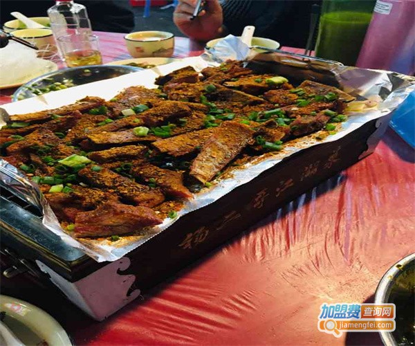 二哥江湖菜加盟费