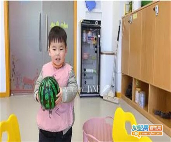 小熊之家早教加盟费