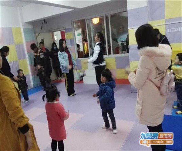 袋鼠妈妈早教加盟费