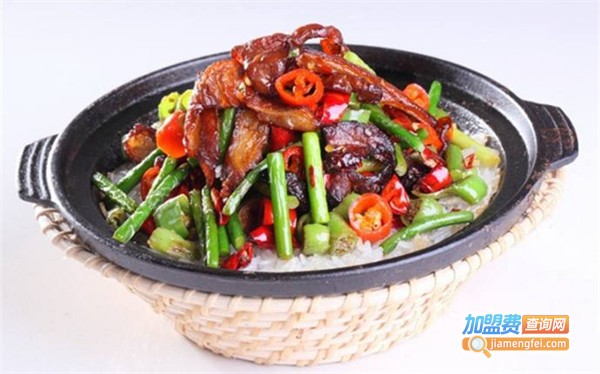 黄记煲仔饭加盟费