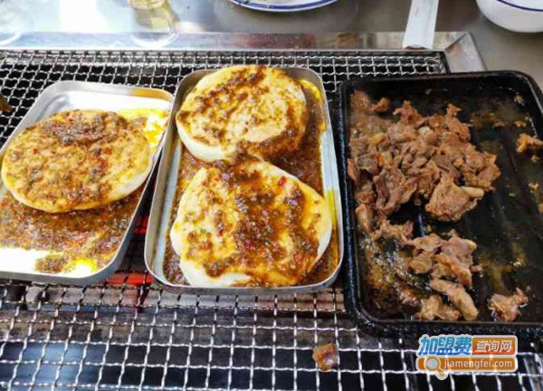 胡同口饭盒烤肉加盟费