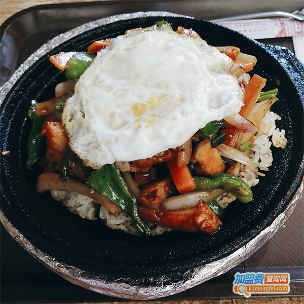 炉火阿昌煲仔饭加盟费