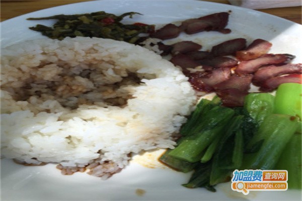 黎记煲仔饭烧腊加盟