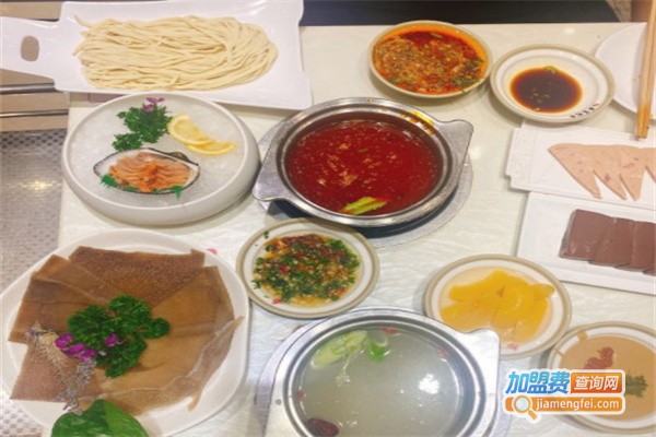 毕富肥牛海鲜火锅加盟