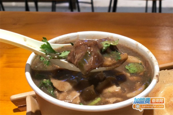 古槐街马武·清真·牛肉胡辣汤水煎包