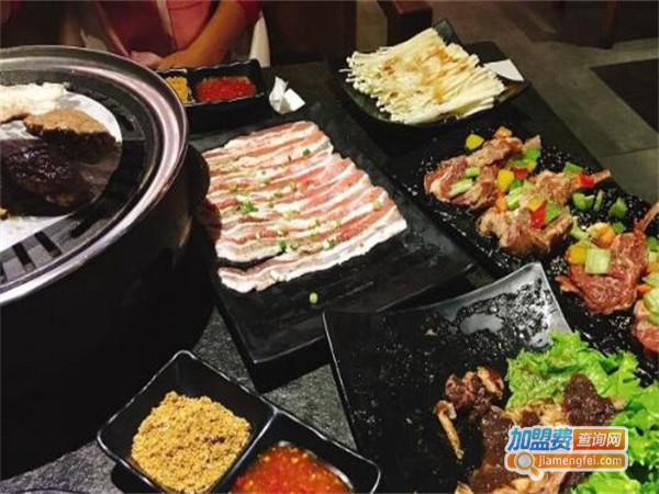 炙味本铺炭火烤肉加盟费