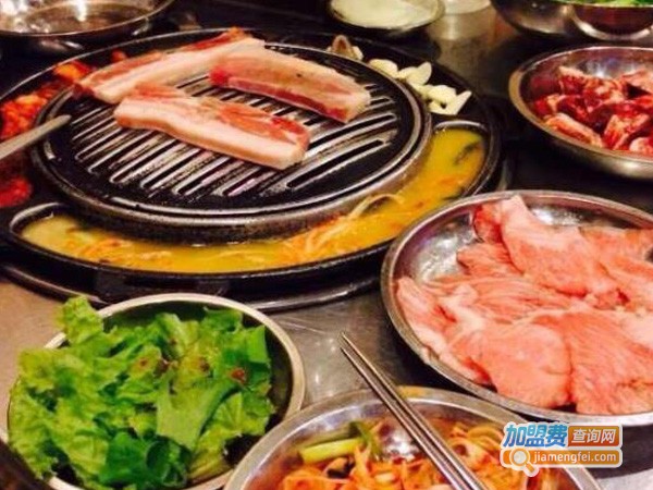 碳岩韩式烤肉加盟费