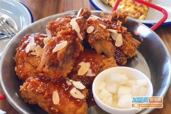 宫拉拉蒜香炸鸡加盟费