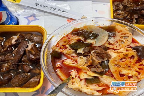 李华泽热卤鸭货加盟费