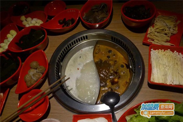 季季红火锅店加盟费用