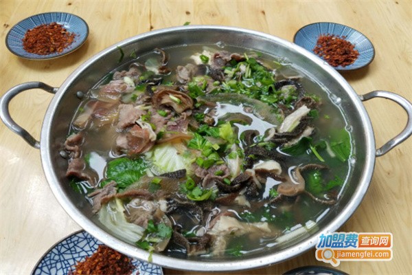 冯三孃跷脚牛肉加盟费