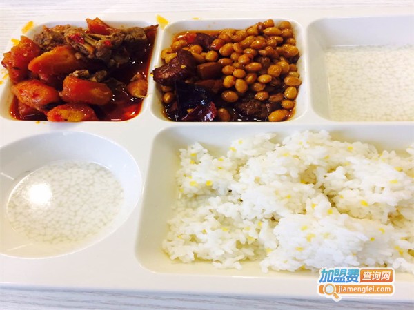 米饭先生13元快餐加盟