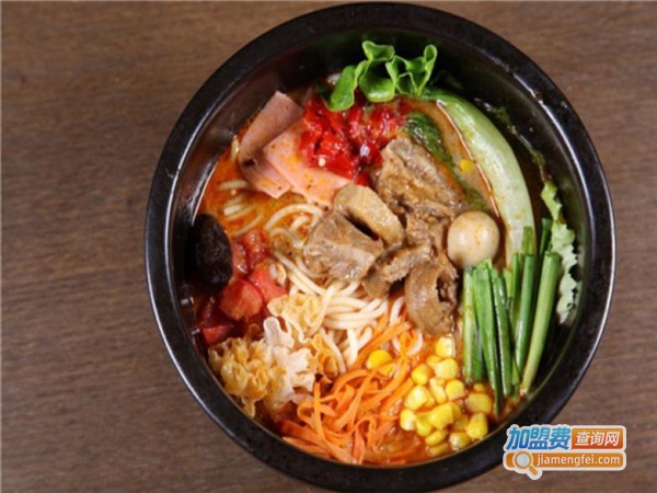 正宗云南过桥米线加盟