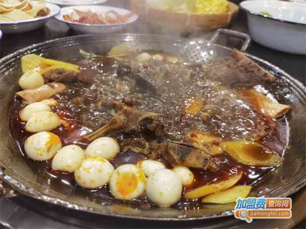 锅房破店暴走牛骨加盟