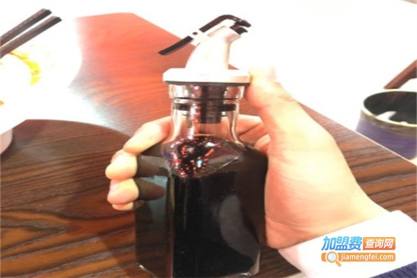 七公煮川椒麻辣烫加盟费