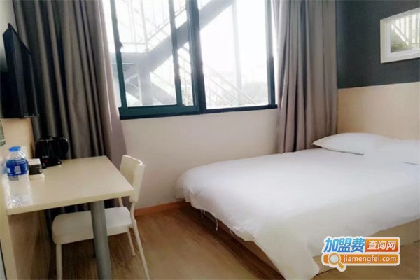 易佰良品酒店加盟费