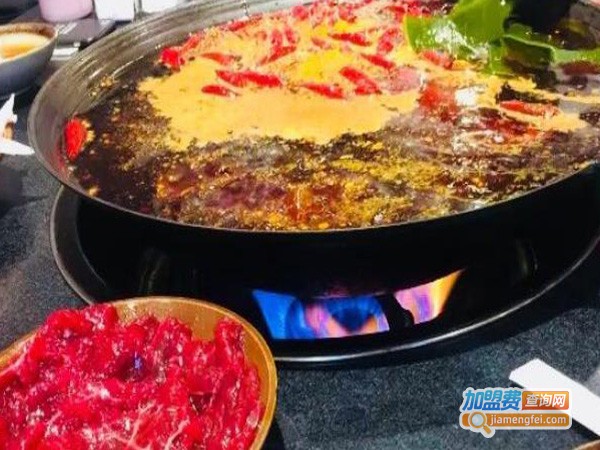 牛香坊老火锅加盟费