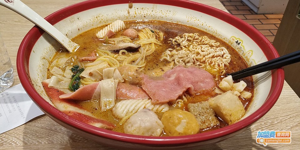 祥和小洞天麻辣烫加盟费