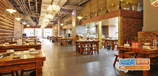 小板凳火锅加盟费