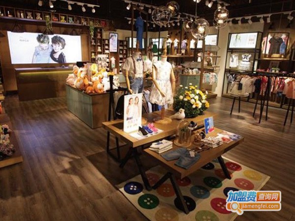 小猪班纳童装加盟