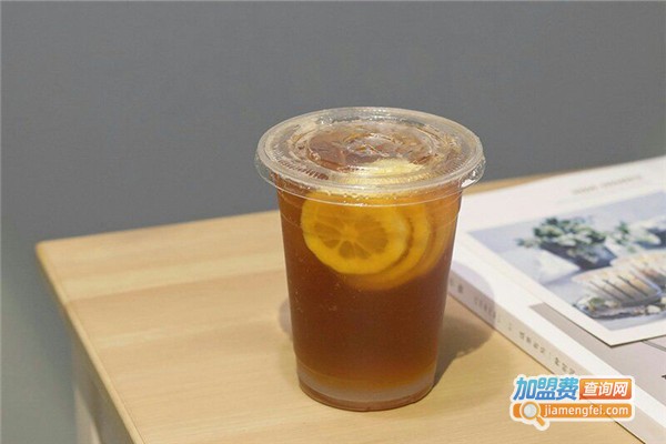 疯狂茶博士DIY茶饮加盟费