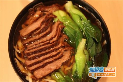 全麦道周氏牛肉面加盟费