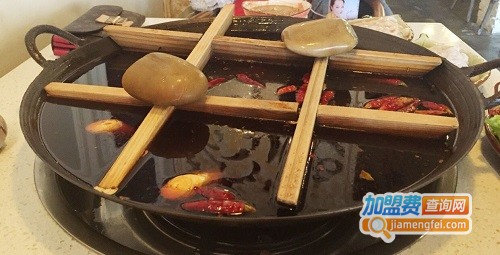 九宫格老灶火锅加盟费