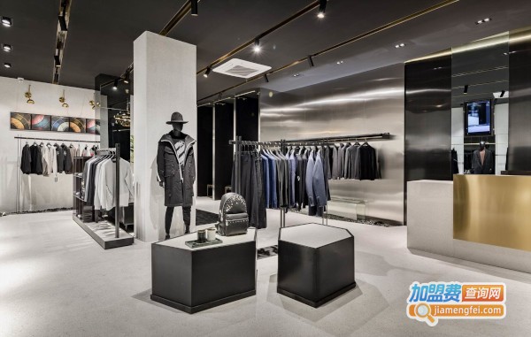 龙达飞男装加盟