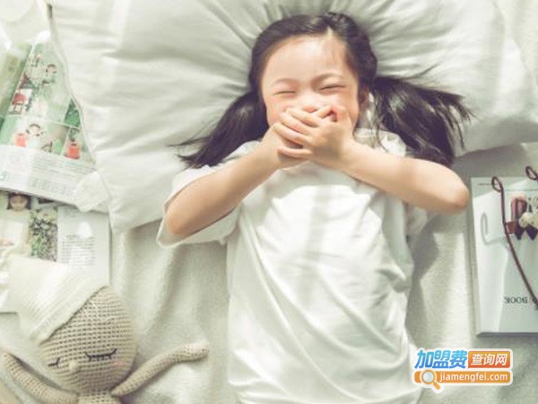 阳光娃娃儿童摄影加盟费